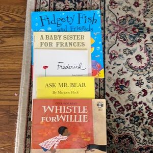 Assortment of 5 children’s books